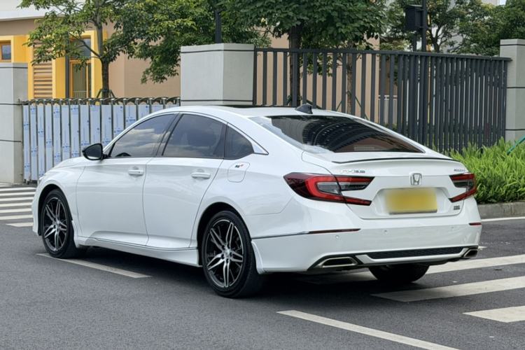 Used Honda Accord 2022 260TURBO Phantom Night · Prestige Edition Exterior 2