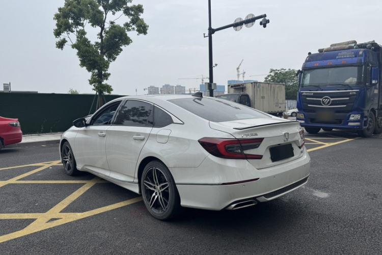 Used Honda Accord 2022 260TURBO Phantom Night · Prestige Edition Exterior 2
