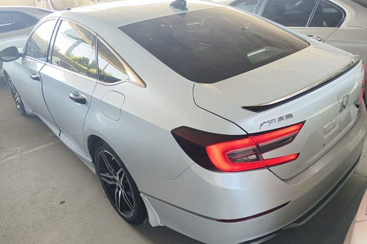Used Honda Accord 2022 260TURBO Phantom Night · Prestige Edition Exterior 2