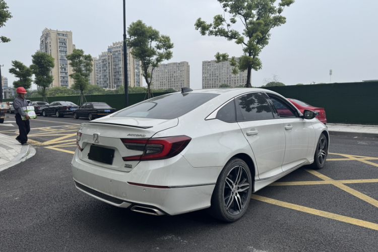 Used Honda Accord 2022 260TURBO Phantom Night · Prestige Edition Exterior 3