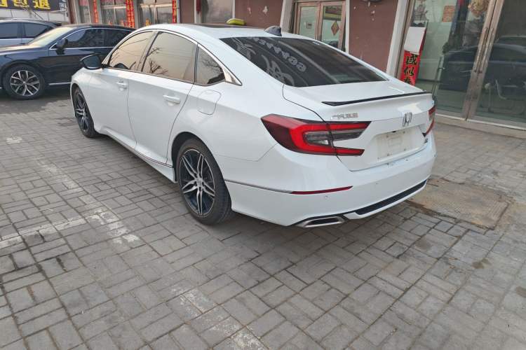Used Honda Accord 2022 260TURBO Phantom Night · Prestige Edition Exterior 4