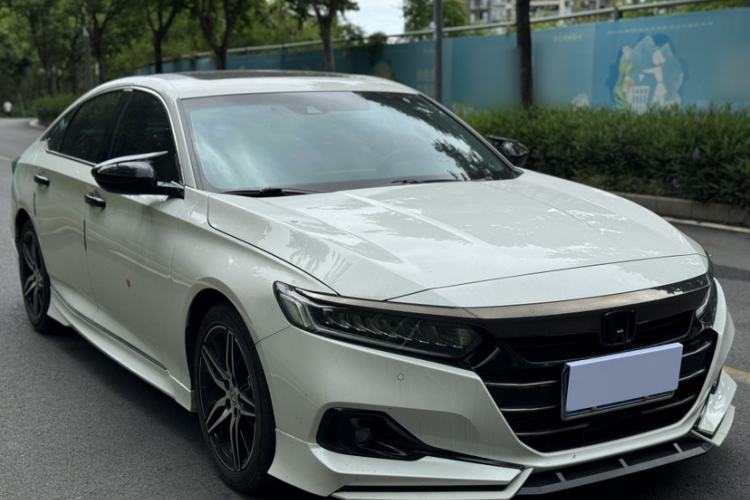Used Honda Accord 2022 260TURBO Phantom Night · Prestige Edition Exterior 4