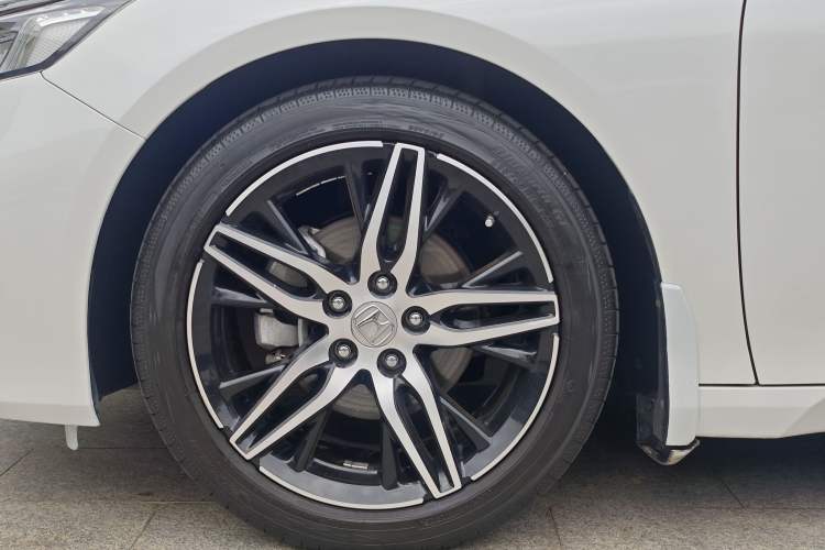 Used Honda Accord 2022 260TURBO Phantom Night · Prestige Edition Exterior 6