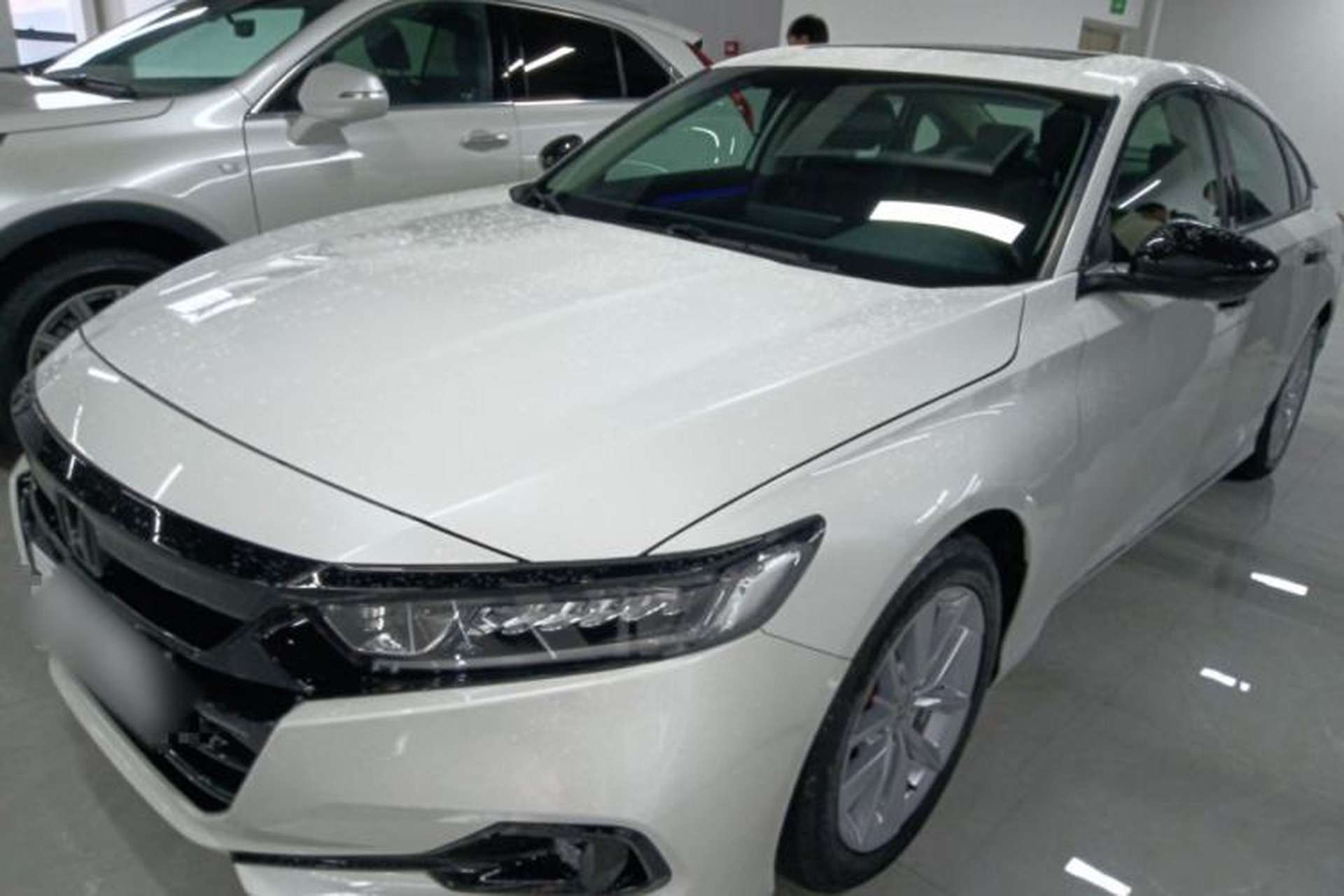Used Honda Accord 2022 260TURBO Luxury Edition Front Left 45 Deg