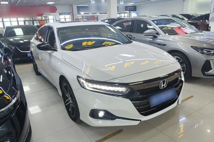Used Honda Accord 2022 260TURBO Phantom Night · Prestige Edition Front Right 45 Deg