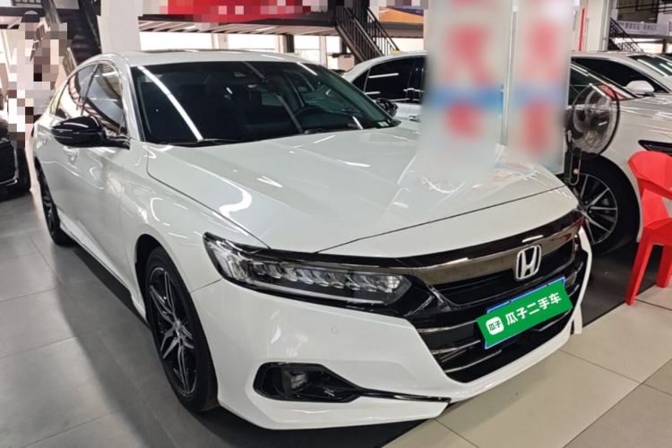 Used Honda Accord 2022 260TURBO Phantom Night · Prestige Edition Front Right 45 Deg