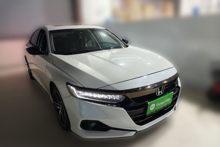 Used Honda Accord 2022 260TURBO Phantom Night · Prestige Edition Front Right 45 Deg