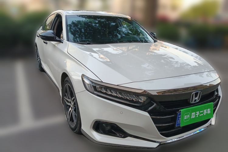 Used Honda Accord 2022 260TURBO Phantom Night · Prestige Edition Front Right 45 Deg