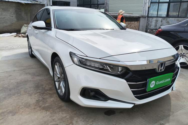 Used Honda Accord 2022 260TURBO Luxury Edition Front Right 45 Deg
