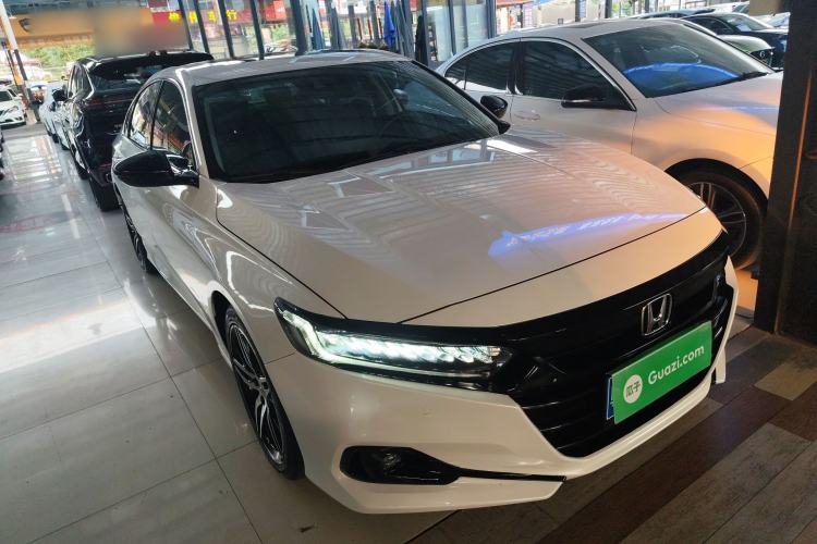 Used Honda Accord 2022 260TURBO Phantom Night · Prestige Edition Front Right 45 Deg