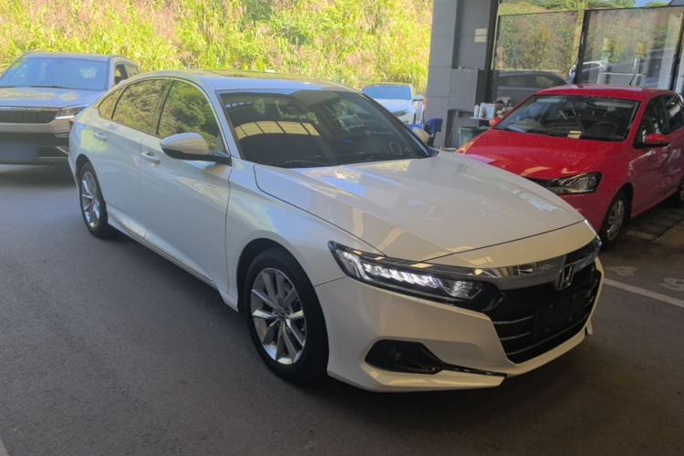 Used Honda Accord 2022 260TURBO Luxury Edition Front Right 45 Deg