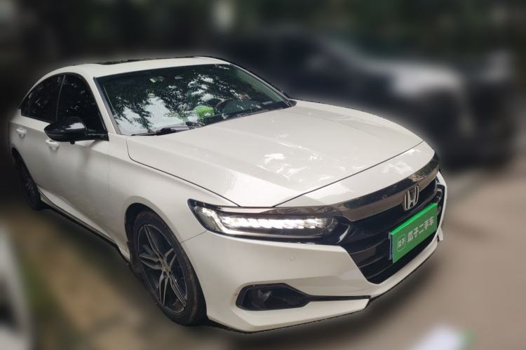 Used Honda Accord 2022 260TURBO Phantom Night · Prestige Edition Front Right 45 Deg