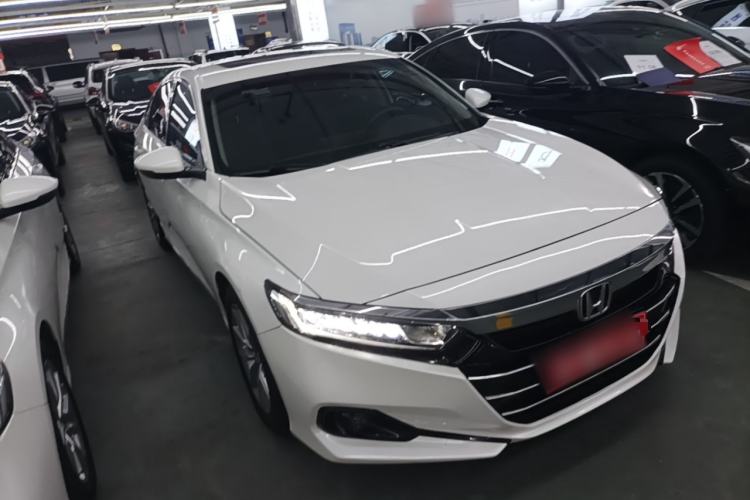 Used Honda Accord 2022 260TURBO Luxury Edition Front Right 45 Deg