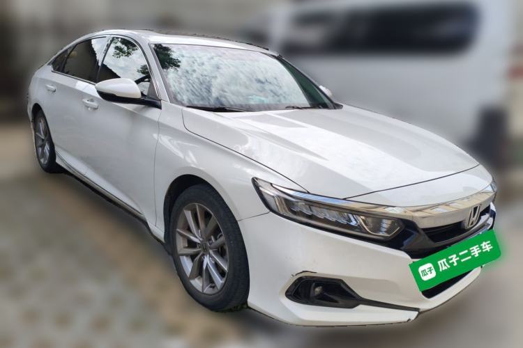 Used Honda Accord 2022 260TURBO Luxury Edition Front Right 45 Deg