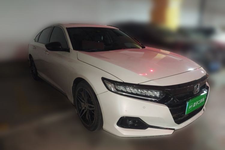 Used Honda Accord 2022 260TURBO Phantom Night · Prestige Edition Front Right 45 Deg