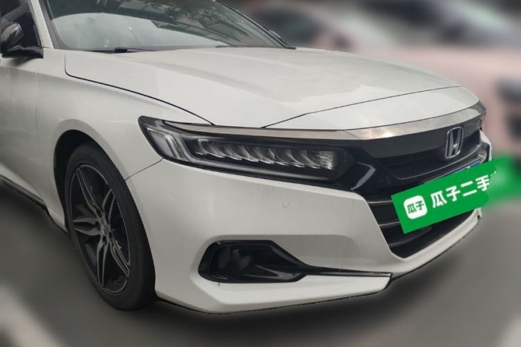 Used Honda Accord 2022 260TURBO Phantom Night · Prestige Edition Front Right 45 Deg
