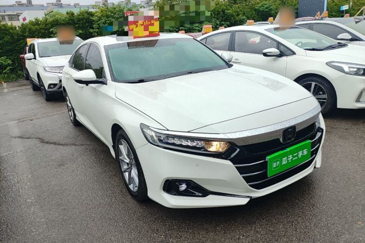 Used Honda Accord 2022 260TURBO Luxury Edition Front Right 45 Deg