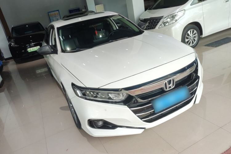 Used Honda Accord 2022 260TURBO Luxury Edition Front Right 45 Deg
