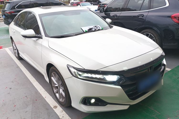Used Honda Accord 2022 260TURBO Luxury Edition Front Right 45 Deg