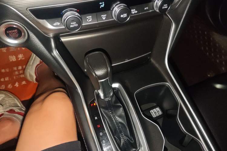 Used Honda Accord 2022 260TURBO Luxury Edition Gear Lever