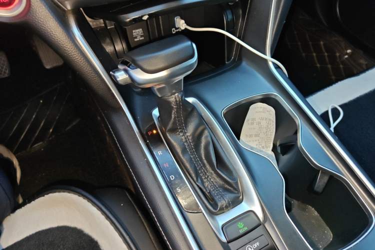 Used Honda Accord 2022 260TURBO Luxury Edition Gear Lever