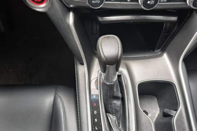 Used Honda Accord 2022 260TURBO Luxury Edition Gear Lever