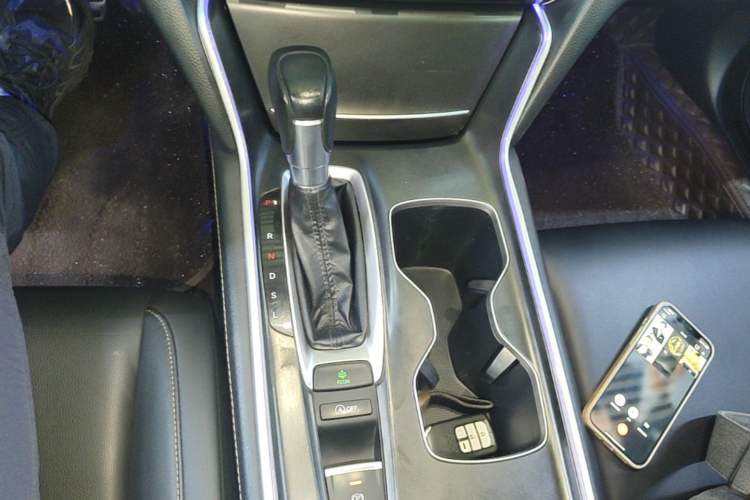 Used Honda Accord 2022 260TURBO Phantom Night · Prestige Edition Gear Lever