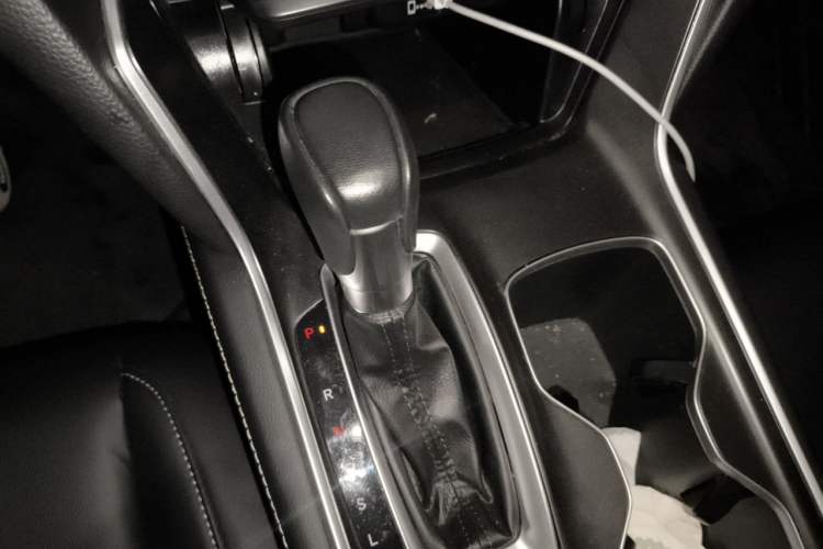 Used Honda Accord 2022 260TURBO Phantom Night · Prestige Edition Gear Lever