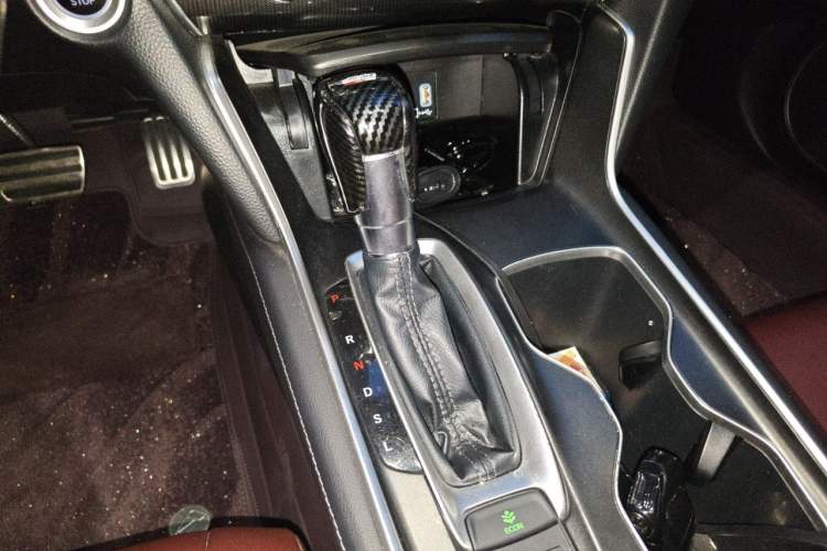 Used Honda Accord 2022 260TURBO Phantom Night · Prestige Edition Gear Lever