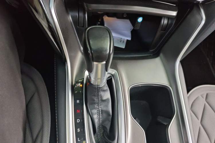 Used Honda Accord 2022 260TURBO Phantom Night · Prestige Edition Gear Lever
