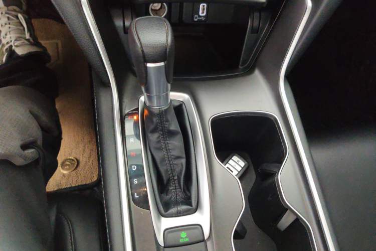 Used Honda Accord 2022 260TURBO Luxury Edition Gear Lever