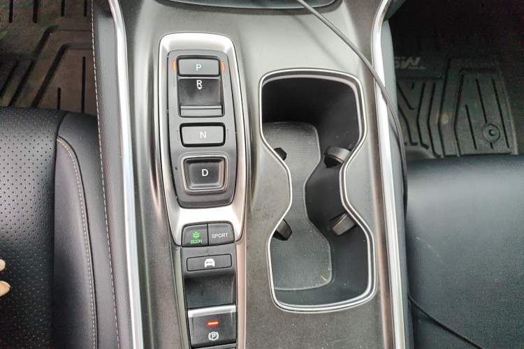 Used Honda Accord 2022 Xing·Hybrid 2.0L Phantom Night·Sharp Intelligence Edition Gear Lever