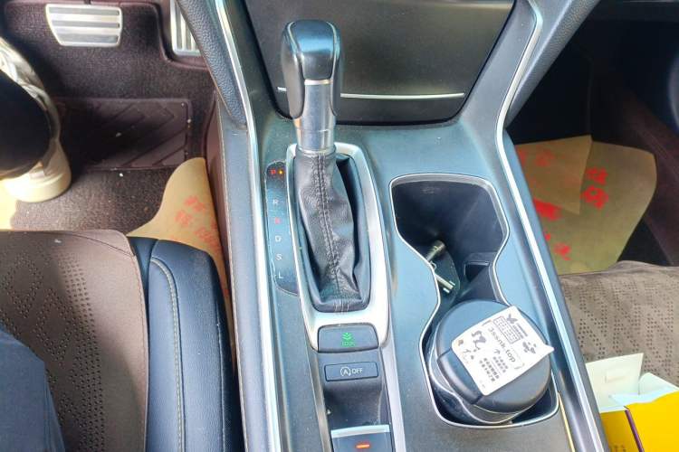 Used Honda Accord 2022 260TURBO Phantom Night · Prestige Edition Gear Lever