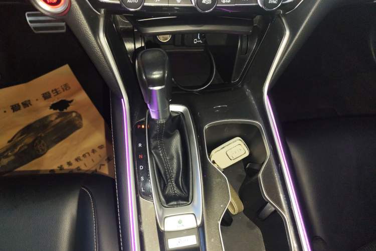 Used Honda Accord 2022 260TURBO Phantom Night · Prestige Edition Gear Lever
