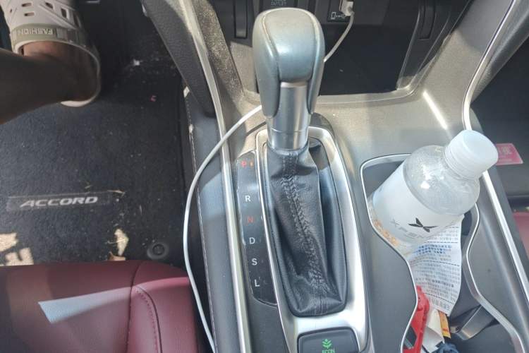 Used Honda Accord 2022 260TURBO Phantom Night · Prestige Edition Gear Lever
