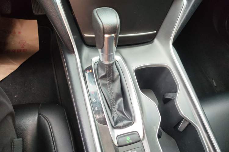 Used Honda Accord 2022 260TURBO Luxury Edition Gear Lever