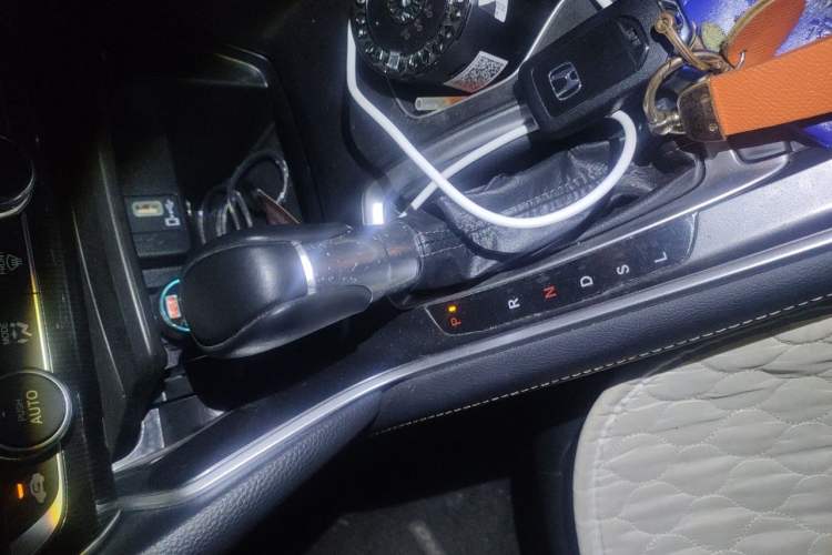 Used Honda Accord 2022 260TURBO Phantom Night · Prestige Edition Gear Lever