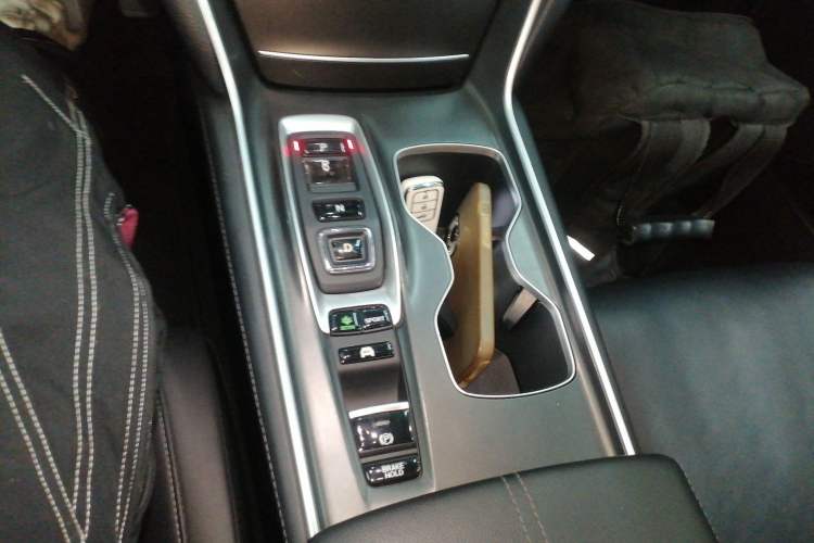 Used Honda Accord 2022 Xing·Hybrid 2.0L Xingling Version Gear Lever