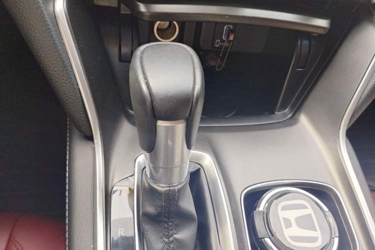 Used Honda Accord 2022 260TURBO Phantom Night · Prestige Edition Gear Lever
