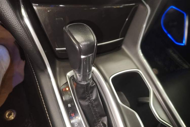 Used Honda Accord 2022 260TURBO Phantom Night · Prestige Edition Gear Lever
