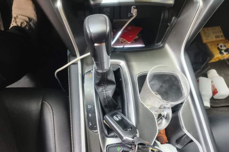 Used Honda Accord 2022 260TURBO Phantom Night · Prestige Edition Gear Lever