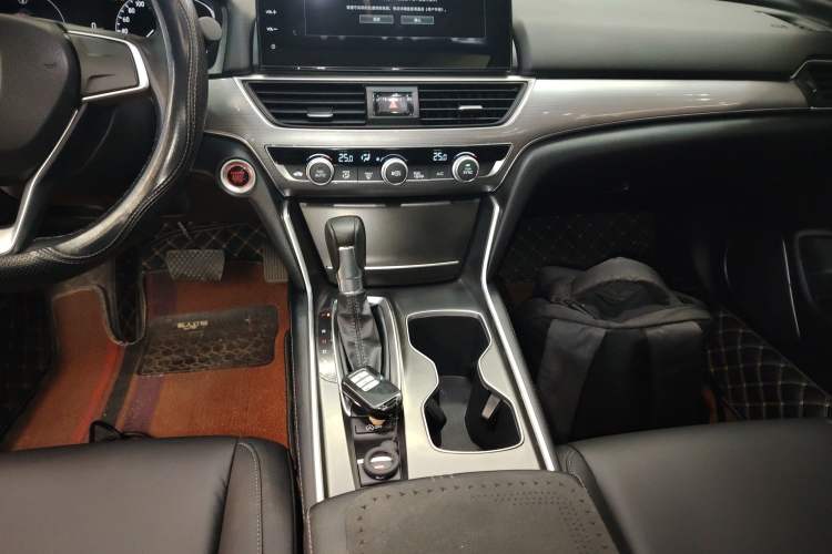 Used Honda Accord 2022 260TURBO Luxury Edition Gear Lever