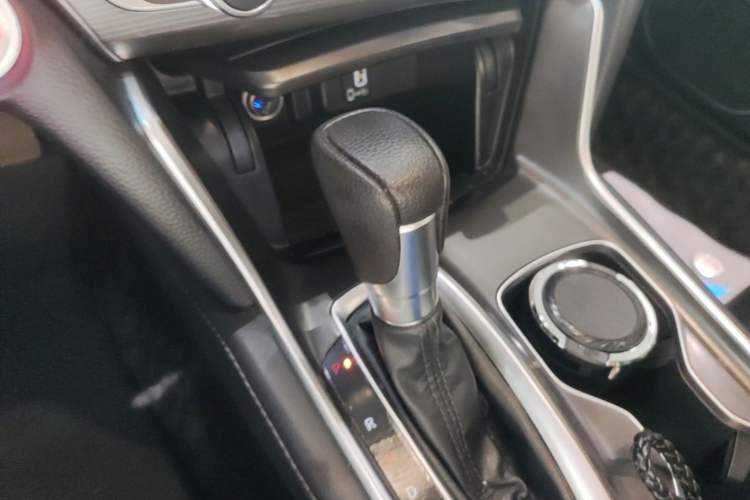 Used Honda Accord 2022 260TURBO Luxury Edition Gear Lever