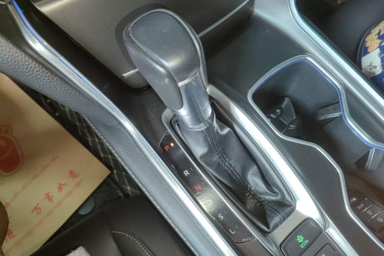 Used Honda Accord 2022 260TURBO Phantom Night · Prestige Edition Gear Lever