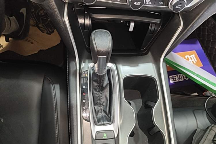 Used Honda Accord 2022 260TURBO Luxury Edition Gear Lever