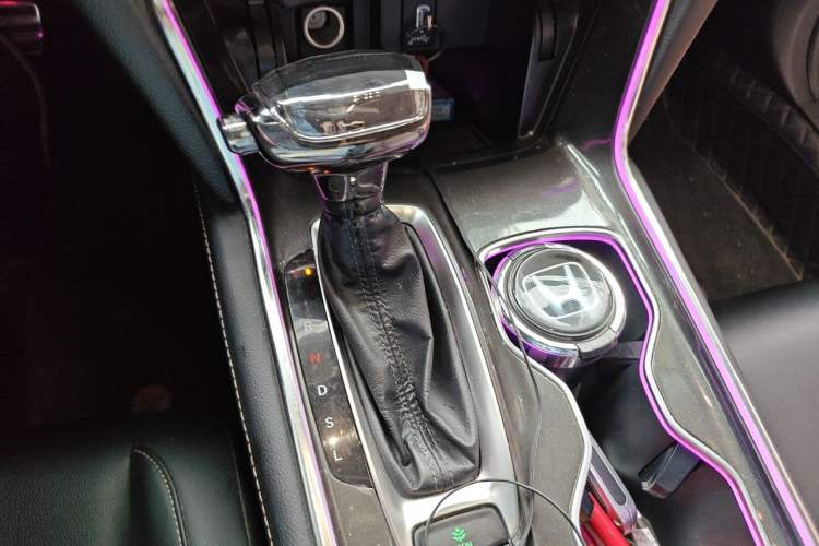 Used Honda Accord 2022 260TURBO Phantom Night · Prestige Edition Gear Lever