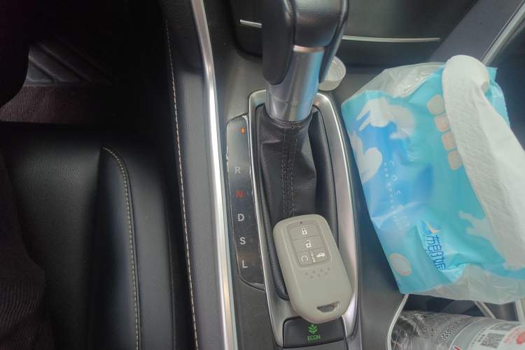 Used Honda Accord 2022 260TURBO Phantom Night · Prestige Edition Gear Lever