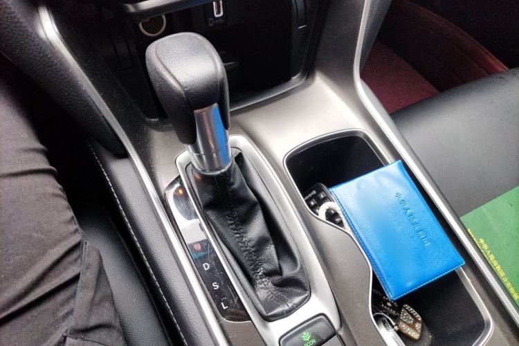 Used Honda Accord 2022 260TURBO Luxury Edition Gear Lever