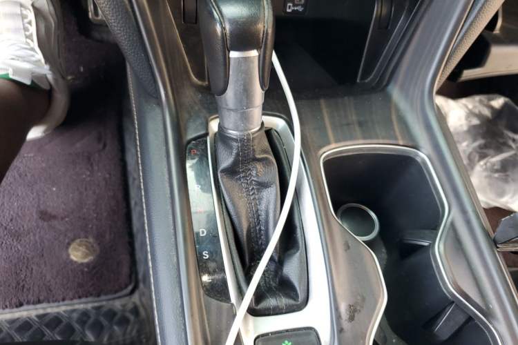 Used Honda Accord 2022 260TURBO Phantom Night · Prestige Edition Gear Lever