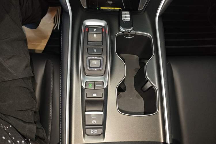 Used Honda Accord 2022 Xing·Hybrid 2.0L Xingling Version Gear Lever